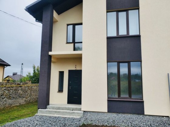 Продам Будинок / Дуплекс 110 кв.м., 3 кімнати ., 3 сотки Пирогово Винница