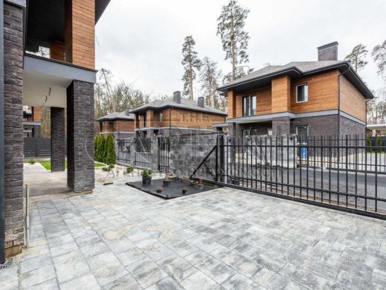 Продаються будинки 252 м2 в котеджному містечку преміум-класу в 5-ти хвилинах від Києва Киев