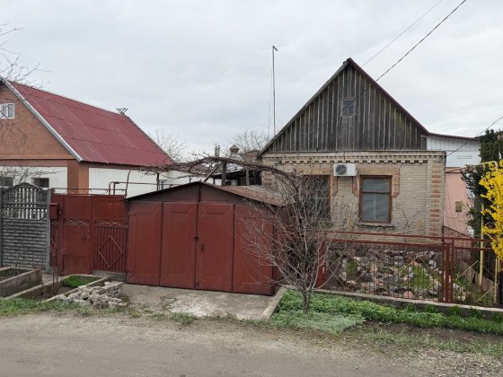 Продам Будинок від ВЛАСНИКА в Космічному районі  (Дом Космос район Юности Музыкальная) Запорожье