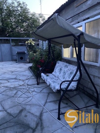 Продаж будинку на дві половини — селище ДД - фото 1