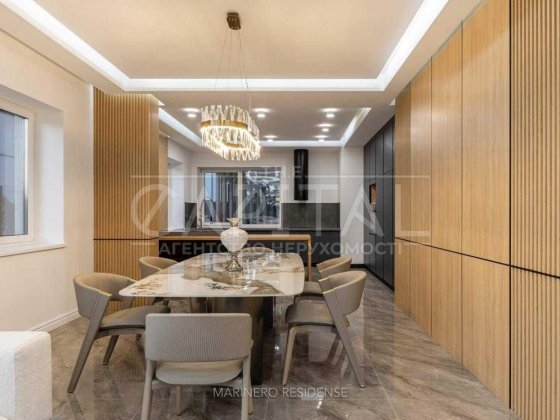 БЕЗ %/ Продажа дома в КГ, 320 м2, ремонт, КМ Marinero Residence, выход к воде Киев