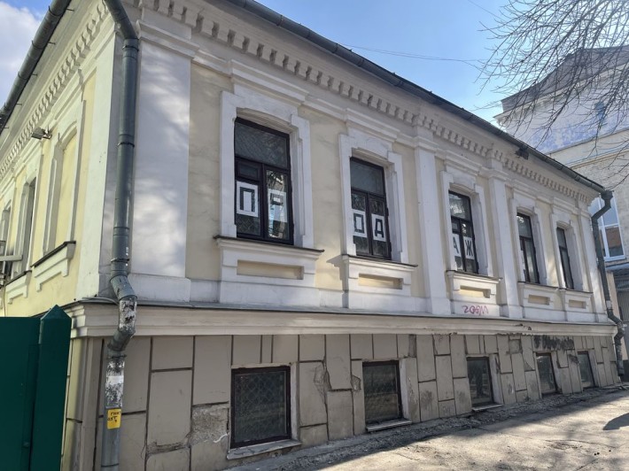 Будинок 260кв.м. в центрі історичного Подолу. - фото 1