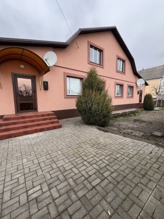 Продаж будинку на Саєнка - фото 1