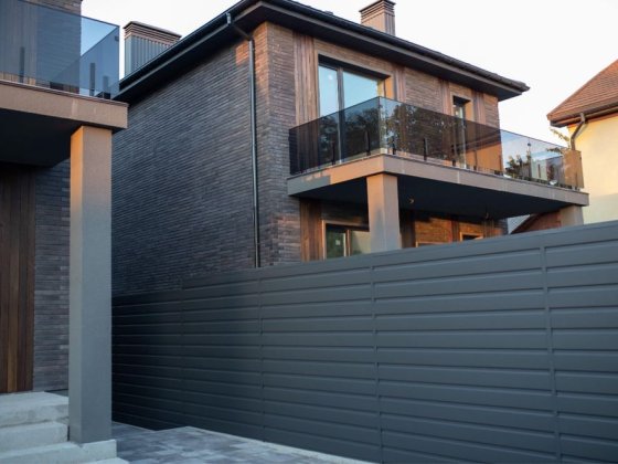 Кирпичный дом с ПОДВАЛОМ! Газ! Метро Академгородок