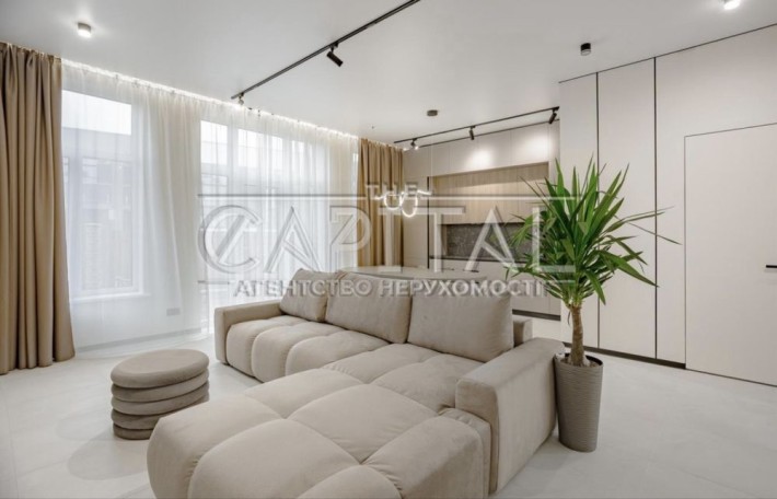 Продаж Будинку  Київ, Дарницький район з ремонтом - фото 1