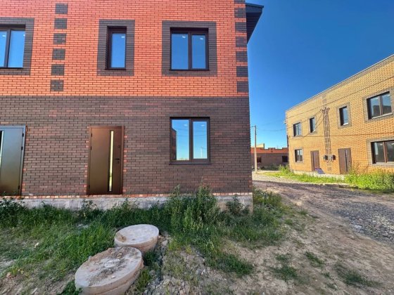 Продам таунхаус супер локація Винница