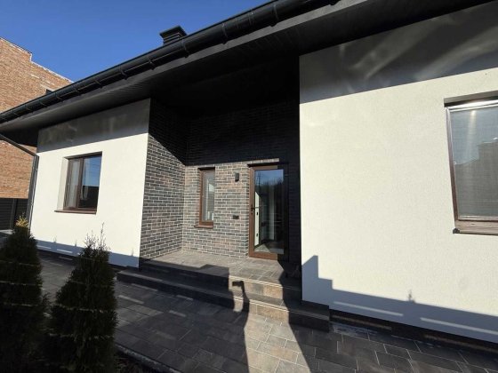 Продаж будинку преміальноі якості з ремонтом Винница