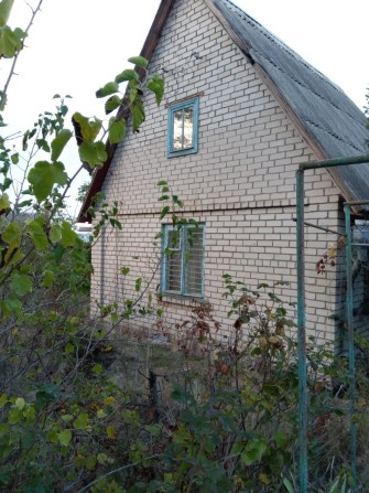 Дача 2-х эт. 10 соток Лазурное СНТ Ивушки - фото 1