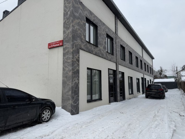 ТаунХаус з Центральними Комунікаціями - фото 1