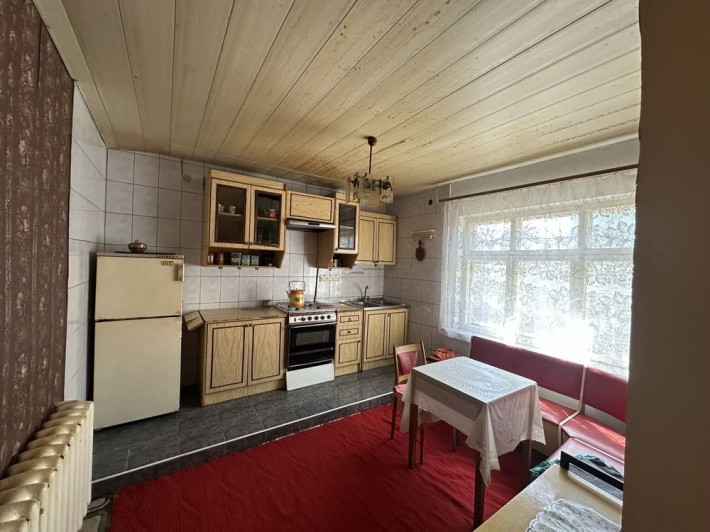 Продаю будинок в Центральному районі міста - фото 1