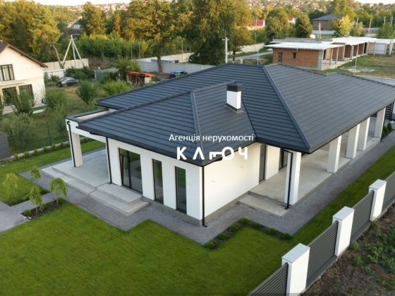 Продаж сучасного будинку в районі парку Перемоги Кропивницький