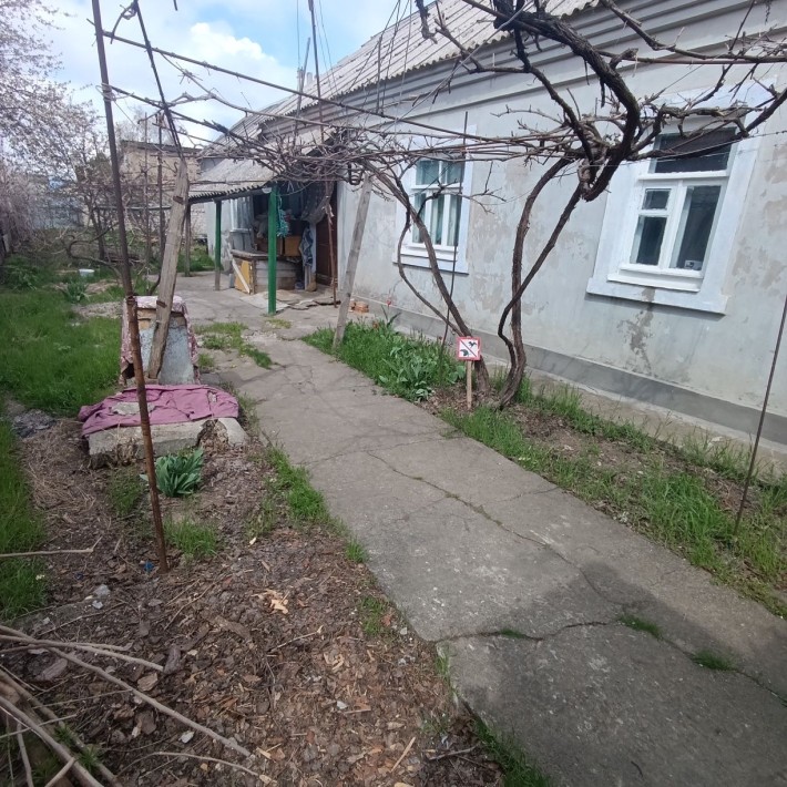 Продаю будинок 6 военна 4 кімнати, - фото 1