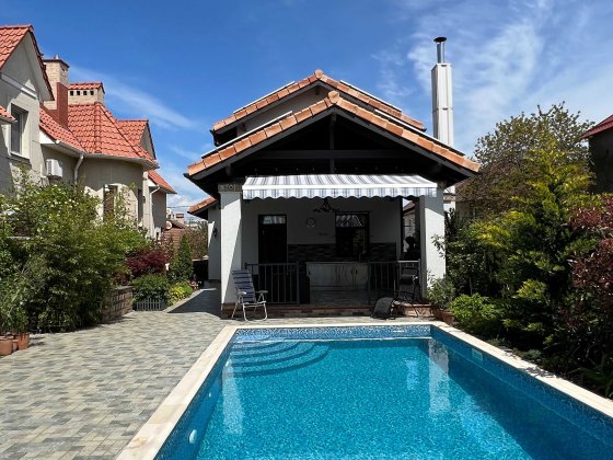 Дом 2021 года • 250 м² 5 комн 4 сотки • Бассейн Подвал • Окружная, 20 Одесса