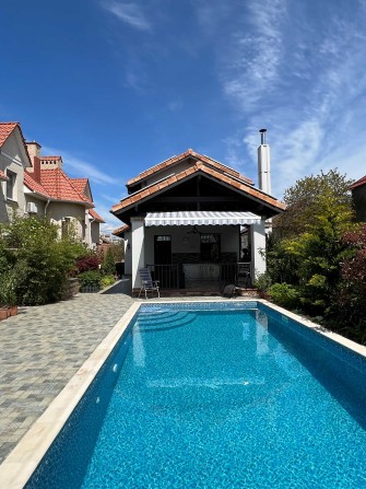 Дом 2021 года • 250 м² 5 комн 4 сотки • Бассейн Подвал • Окружная, 20 - фото 1