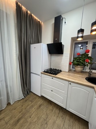 Продаж затишного будинку, вул. 10 Лінія - фото 1