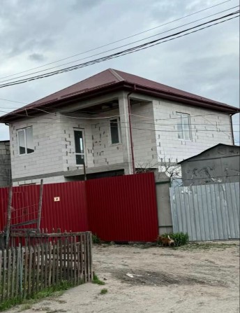 Дом,частный дом 2 этажа - фото 1