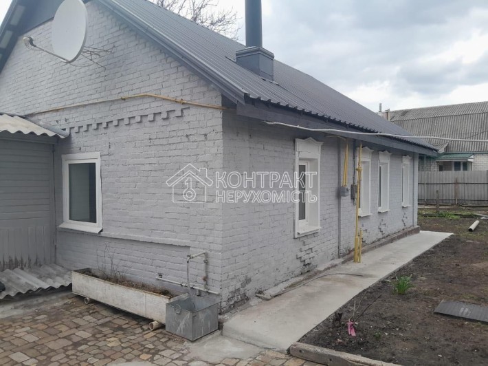 Продаж будинка 81м² Мерефа, центр - фото 1