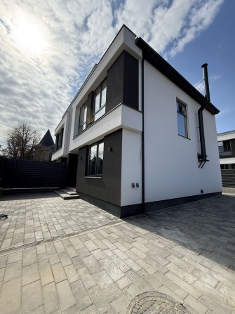 Будинок з ремонтом та каміном Софіївська Борщагівка - фото 1