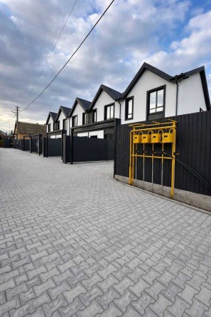 Продам таунхаус Петропавлівська Борщагівка. БЕЗ КОМІСІЇ - фото 1