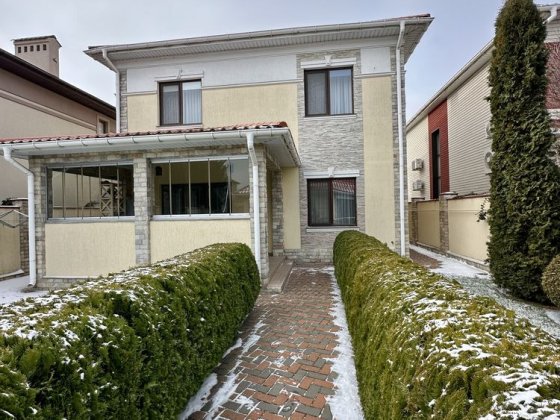 Совиньон. Хозяйский новый дом. Отличный ремонт. Мебель. $ 480.000 Одеса