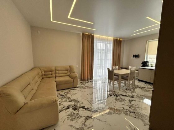 Продам новый дом с ремонтом. Мебель и техника. 2-х конт. АГВ Одеса