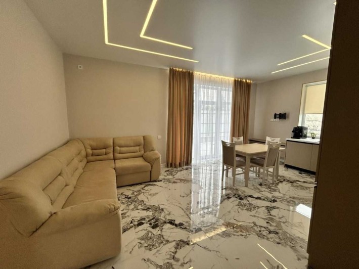 Продам новый дом с ремонтом. Мебель и техника. 2-х конт. АГВ - фото 1