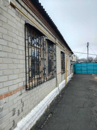 Продаётся дом на Одесской, место отличное - фото 1