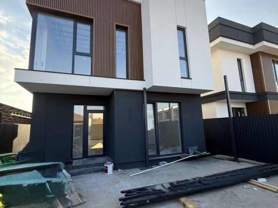 Буднок з ремонтом в Софіівській Борщагівці Софіївська Борщагівка