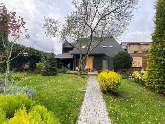 Новый Дом на 10 ст. Фонтана 2 этажа Ремонт 400 м2 10 Соток Одеса