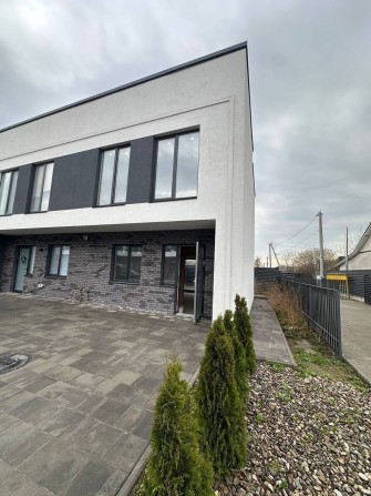 Продається Таунхаус на Петропавлівській Борщагівці - фото 1