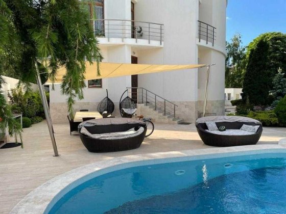 Новый дом с бассейном Французский бульвар Одесса