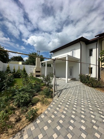 Будинок з новим ремонтом 150м 3.5 сотки Ракушняк 60см - фото 1