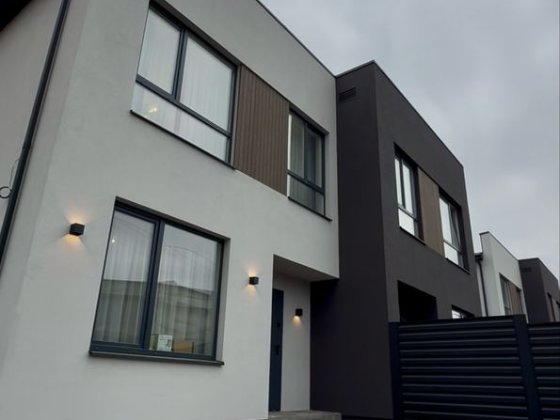 Будинок Київ  БЕЗ комісії з ремонтом 100 метрів кільцева дорога Софиевская Борщаговка