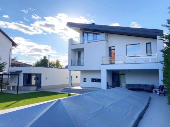 VIP дом в Совиньоне Одеса