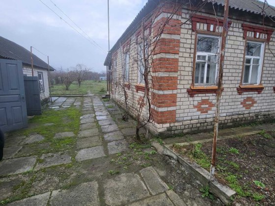 Продам дом в поселке Жихарь  MV Харків