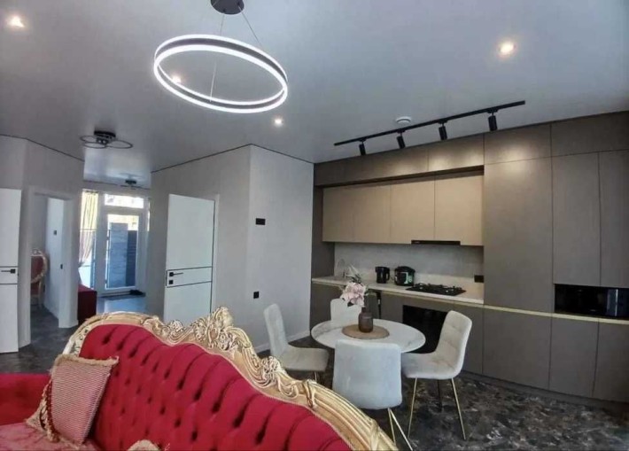 Дуплекс з ремонтом біля ліцею, Петропавлівська Борщагівка - фото 1