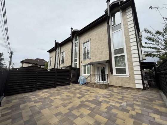 Таунхаус 200 кв м с РЕМОНТОМ возле лицея! Петропавловская Борщаговка