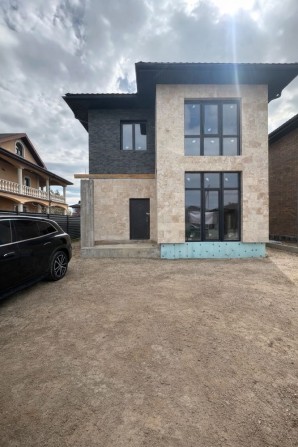 Шикарний будинок біля Ліцею | 5 соток | 180 кв.м - фото 1