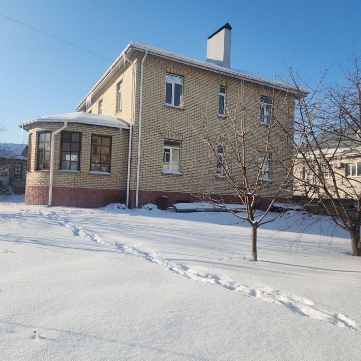 Будинок 200м2 в Софіївська Борщагівка земля 8 сот - фото 1