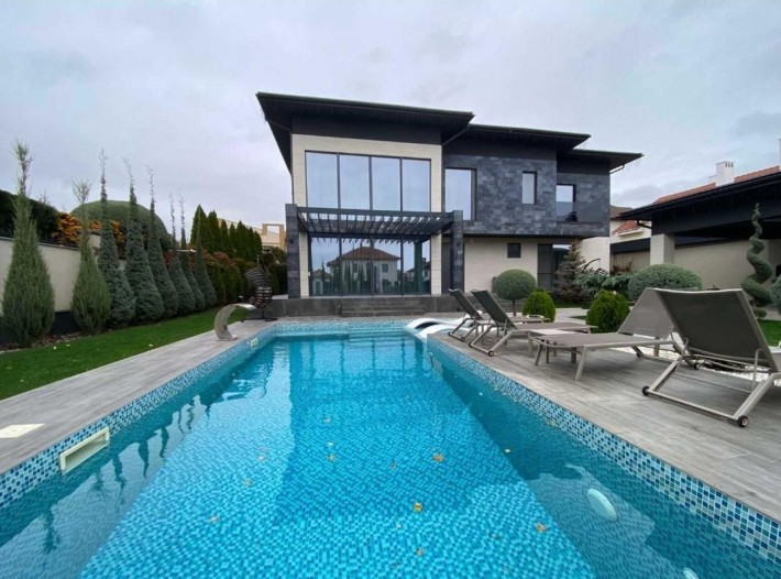 ‼️Продажа ДОМА в Совиньоне, отличная локация!‼️ - фото 1