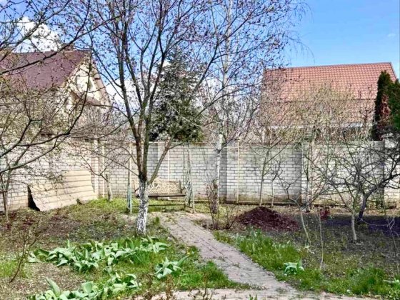 Двоповерховий будинок на ділянці 10 соток. ДЕРЖ.АКТ. Комунікації. ГАЗ Одесса