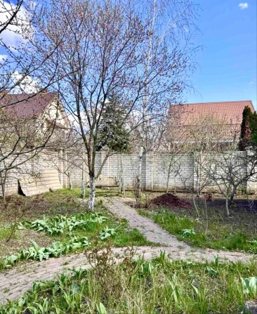 Двоповерховий будинок на ділянці 10 соток. ДЕРЖ.АКТ. Комунікації. ГАЗ - фото 1