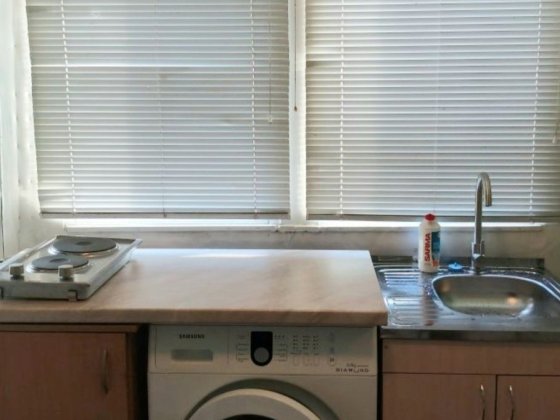 М.Холодная Гора, продам 1/2 дома, ул.Барикадная,Hg11 Харків