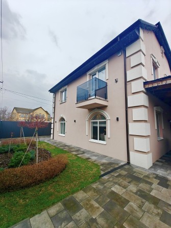 Продається будинок з новим ремонтом. Софіївська Борщагівка - фото 1
