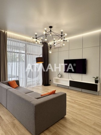 Дом с бассейном на Таирова, АГВ, 3 комнаты - фото 1