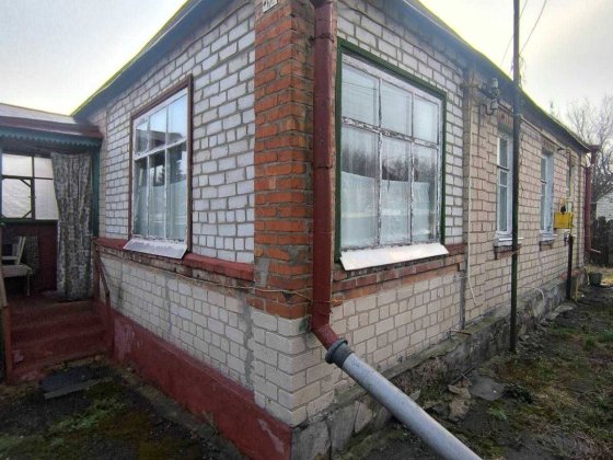 Продам дом в Песочине ,ул Лесная,кирпичный Харків