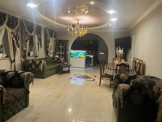 Продається добротний будинок у Варварівці.