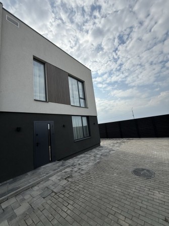 Продаж Дуплекса з ремонтом, технікою та меблями. Без комісіі - фото 1