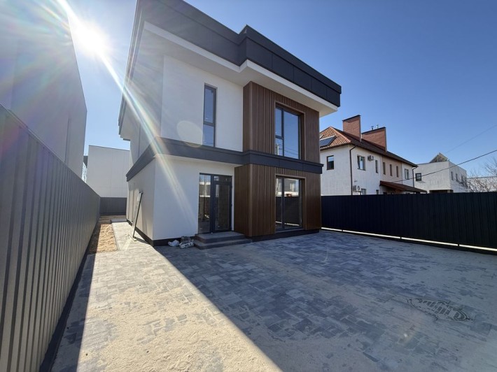 Окремий приватний будинок ‼️ біля першого ліцею - фото 1