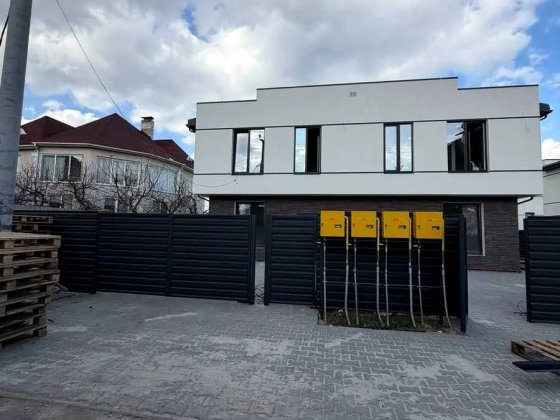 Без комісії !!! Продаж дуплекс 120 м²  2.5 сотки Софіївська Петропавлівська борщагівка бучанський чи Петропавлівська Борщагівка